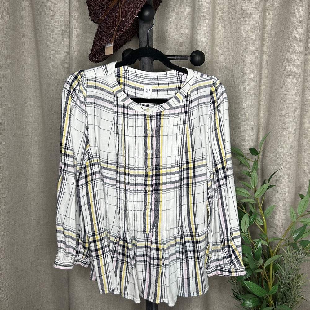 GAP Blouse size L